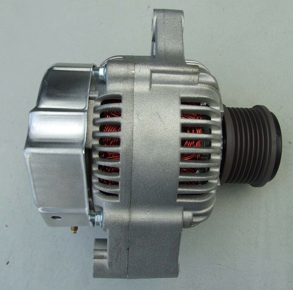 Alternator denso 12v 70a toyota land cruiser, hilux