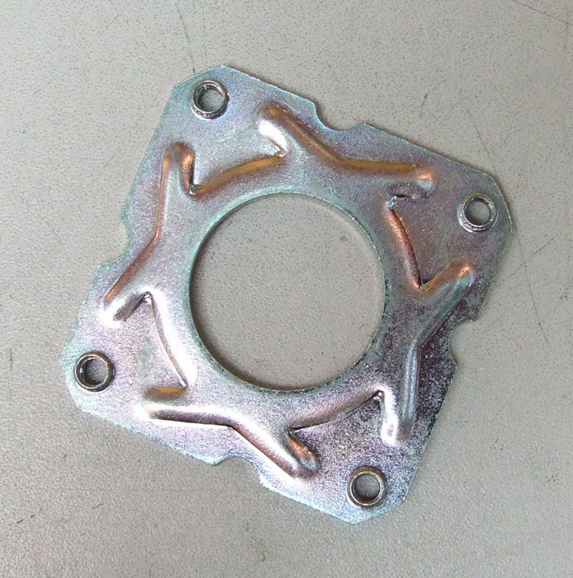 Poklopac lezaja alternator bosch opel vectra
