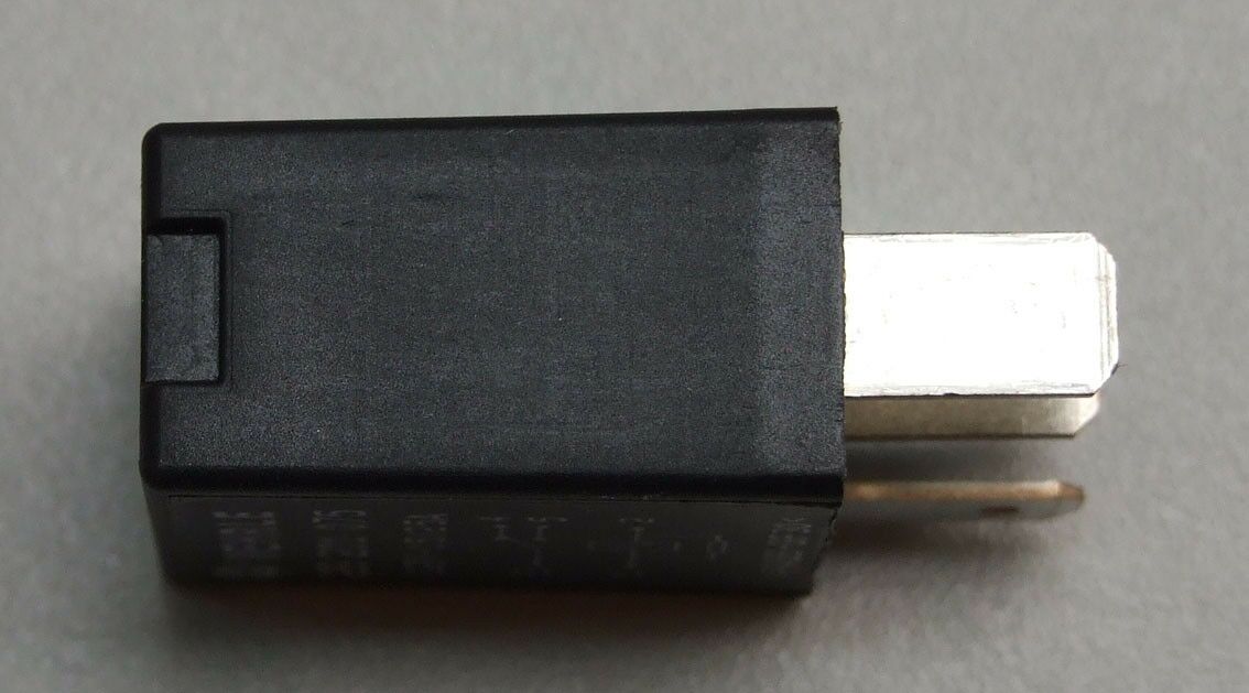 Micro relej 12v 5 pin