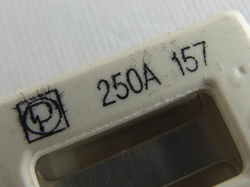 Osigurac strip 250a 48v 60/11mm zatvoren