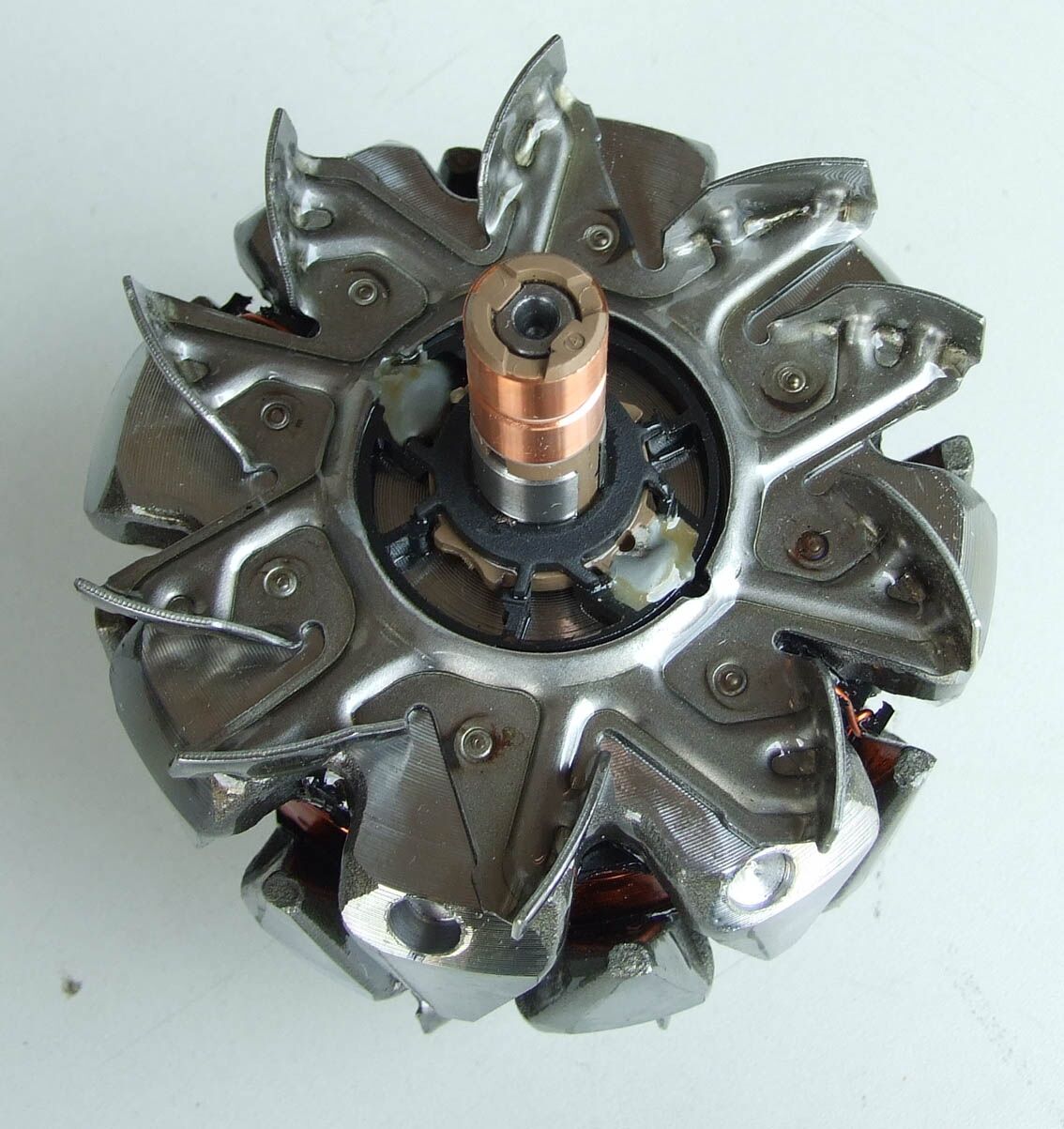 Rotor alternatora valeo bmw 540 650 750 x5