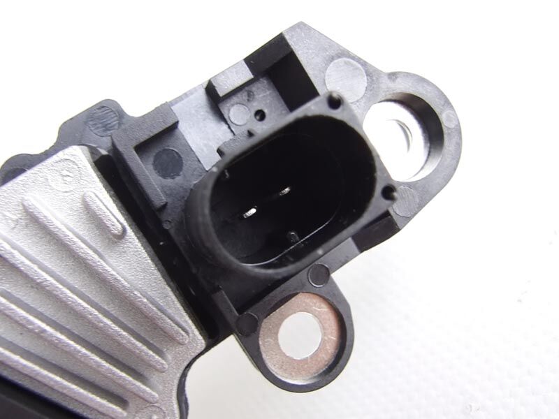 Regler bosch oe 12v seat skoda vw com