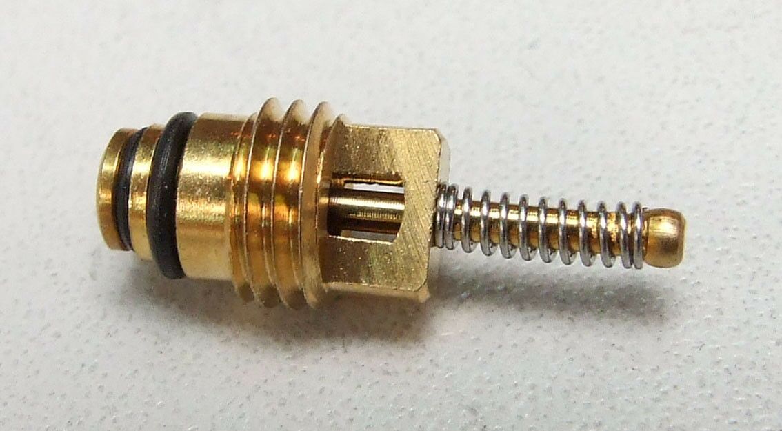 Ventil klime niski pritisak 8mm