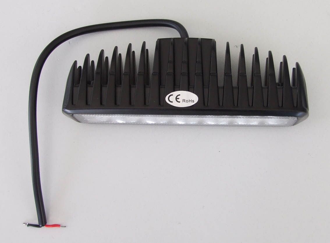 Led radno svjetlo 18w 6 dioda 9-32v pravokutno